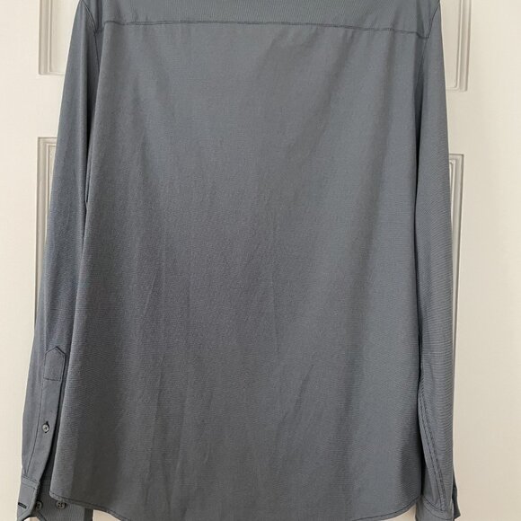 Rhone Slim Fit Shirt Size M NWOT - Picture 2 of 3